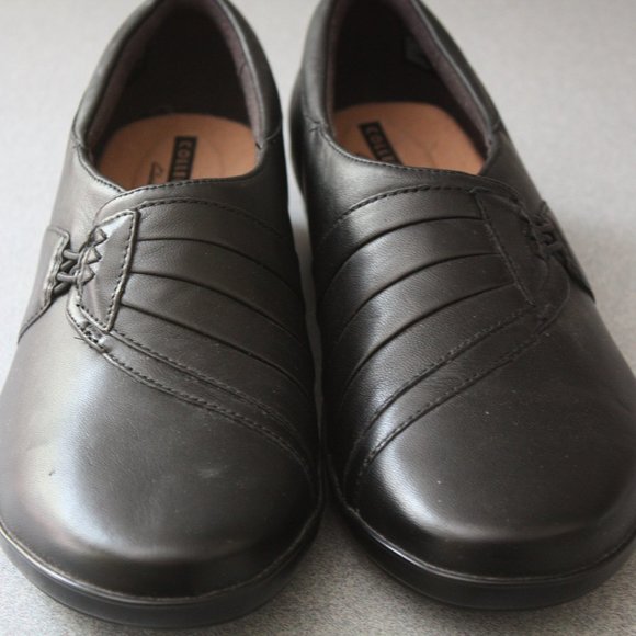 Clarks NWT Black Leather Everlay Iris women's 9.5WIDE Shoes - Picture 1 of 8